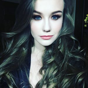 Meet your Posher, Tania